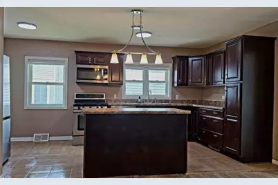 363 W Lakeview Drive, Lowell, IN 46356 - Photo 5