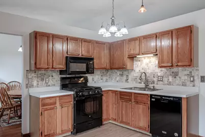 1412 Essex Drive, Chesterton, IN 46304 - Photo 7