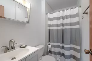 1412 Essex Dr, Chesterton, IN 46304 - Photo 11