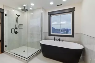 10138 Sentry Dr, Saint John, IN 46373 - Photo 39
