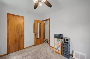 217 E Joliet St, Schererville, IN 46375 - Photo 17