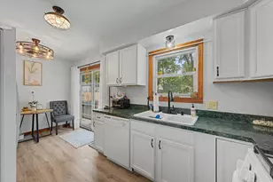 217 E Joliet St, Schererville, IN 46375 - Photo 9