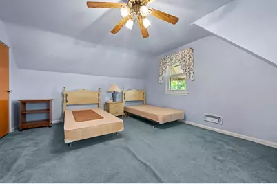 139 Beverly Boulevard, Hobart, IN 46342 - Photo 15