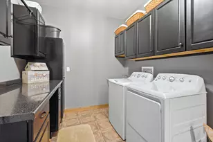 3663 Woodgate Dr, Wheatfield, IN 46392 - Photo 27