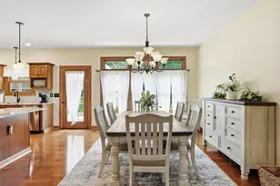 3663 Woodgate Dr, Wheatfield, IN 46392 - Photo 15