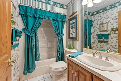 11458 Burr Street, Crown Point, IN 46307 - Photo 15