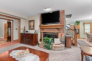 11458 Burr St, Crown Point, IN 46307 - Photo 11