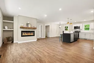 838 N 450 W, Valparaiso, IN 46385 - Photo 5