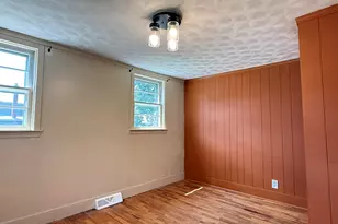 509 W Davis St, Hamlet, IN 46532 - Photo 7