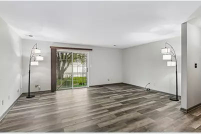 1238 Camellia Drive #10, Munster, IN 46321 - Photo 5