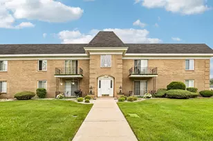 1238 Camellia Dr, Munster, IN 46321 - Photo 1