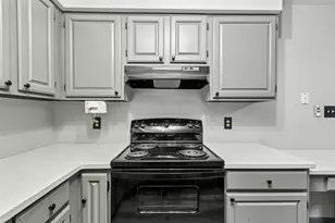 1238 Camellia Dr, Munster, IN 46321 - Photo 17