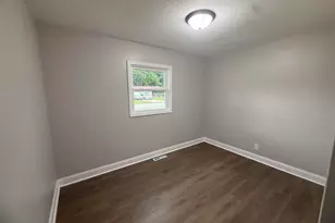 2397 Hamstrom Rd, Portage, IN 46368 - Photo 15
