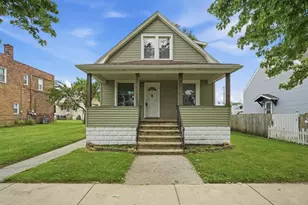 237 E 142nd St, Hammond, IN 46327 - Photo 1