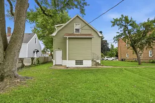 237 E 142nd St, Hammond, IN 46327 - Photo 25
