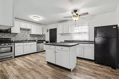 705 Plymouth Court, Michigan City, IN 46360 - Photo 5