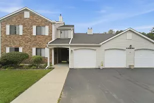 1913 David Dr, Chesterton, IN 46304 - Photo 1
