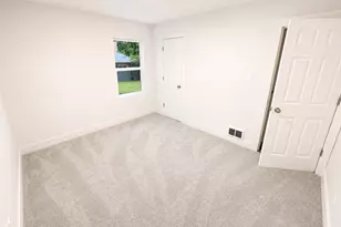 4368 Delaware St, Gary, IN 46409 - Photo 9