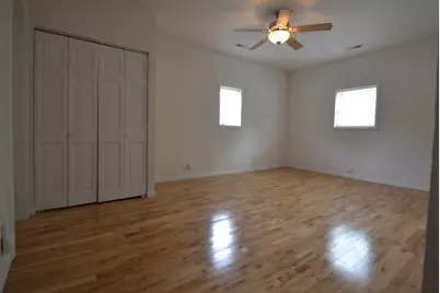 555 S Locust Street #3, Valparaiso, IN 46383 - Photo 11