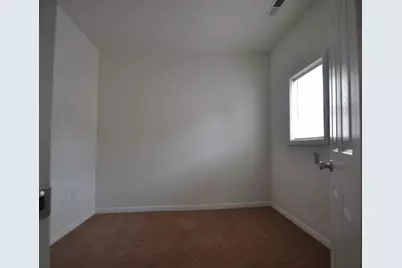 555 S Locust Street #3, Valparaiso, IN 46383 - Photo 7