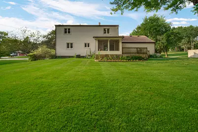 7888 W Applewood Drive, La Porte, IN 46350 - Photo 3