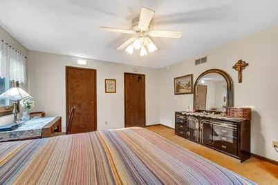 7888 W Applewood Drive, La Porte, IN 46350 - Photo 15