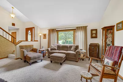 7888 W Applewood Drive, La Porte, IN 46350 - Photo 5