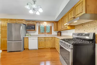 7888 W Applewood Drive, La Porte, IN 46350 - Photo 11