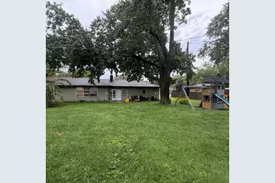 8532 Delaware Street, Highland, IN 46322 - Photo 9