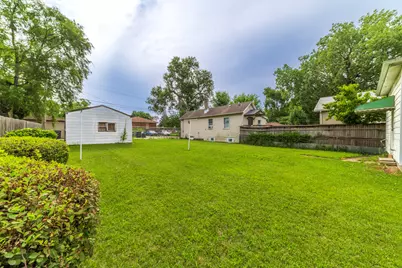 4747 Drummond Street, East Chicago, IN 46312 - Photo 9