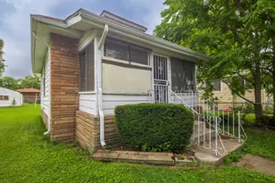 4747 Drummond St, East Chicago, IN 46312 - Photo 3