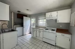 1309 Springland Ave, Michigan City, IN 46360 - Photo 9