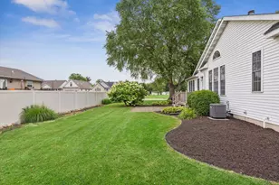 6976 Squirrel Creek Ave, Portage, IN 46368 - Photo 15