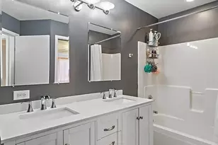 9853 Forest St, Dyer, IN 46311 - Photo 5