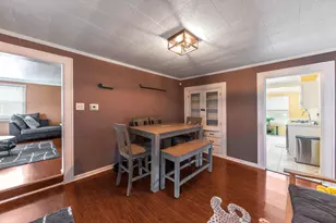 613 W Joliet St, Crown Point, IN 46307 - Photo 5
