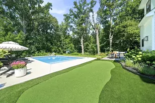 18 Blue Grass Wy, Chesterton, IN 46304 - Photo 7