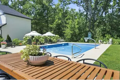 18 Blue Grass Way, Chesterton, IN 46304 - Photo 9