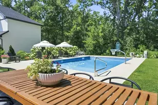 18 Blue Grass Wy, Chesterton, IN 46304 - Photo 9