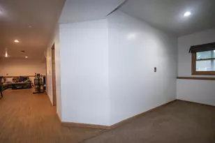 6211 Kelly Ave, Portage, IN 46368 - Photo 17