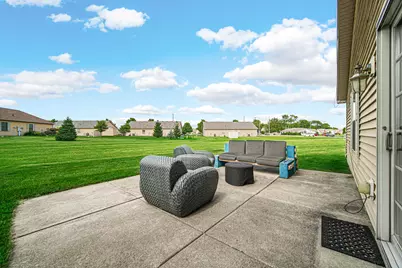 1105 W 89th Court W, Merrillville, IN 46410 - Photo 19