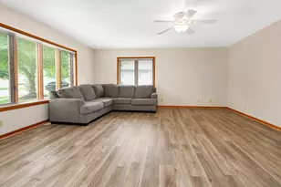 142 Sagamore Pkwy, La Porte, IN 46350 - Photo 3