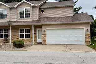 1217 Baron Ct, Valparaiso, IN 46383 - Photo 1
