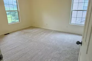 1217 Baron Ct, Valparaiso, IN 46383 - Photo 13