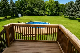 406 Northfield Ln, Valparaiso, IN 46383 - Photo 3