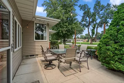 8938 Pettit Drive, Highland, IN 46322 - Photo 31