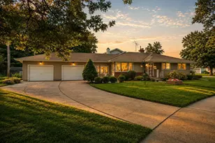 8938 Pettit Dr, Highland, IN 46322 - Photo 1