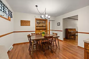 8938 Pettit Dr, Highland, IN 46322 - Photo 9