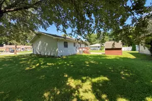 1301 E 34th Ave, Hobart, IN 46342 - Photo 7
