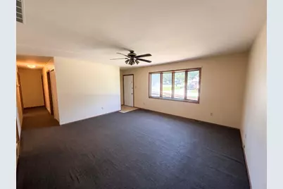 1301 E 34th Avenue, Hobart, IN 46342 - Photo 9