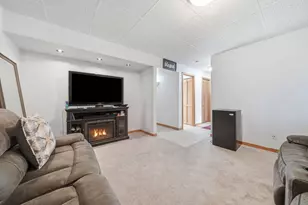 3909 Brookside Dr, Crown Point, IN 46307 - Photo 19